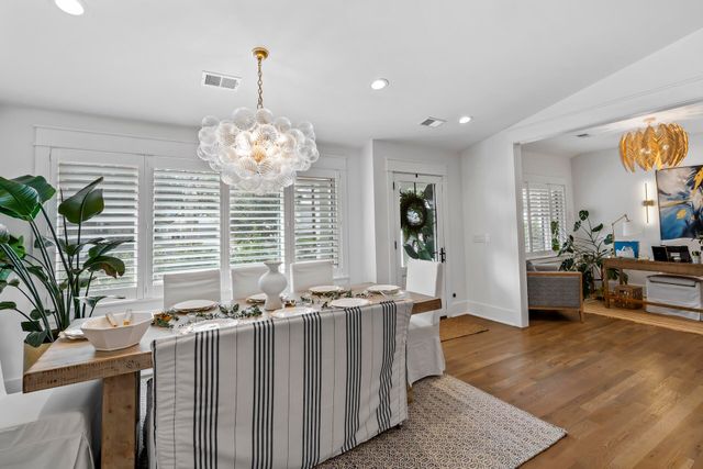 710 Simmons Street, Mount Pleasant, SC 29464