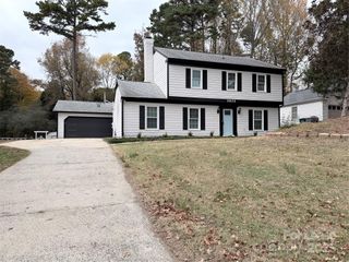 2825 Edwin Jones Drive, Charlotte, NC 28269