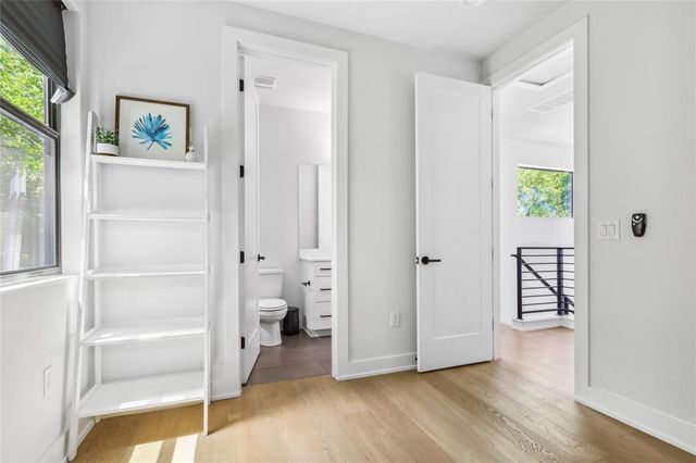 619 Hammack DR 2, Austin, TX 78752