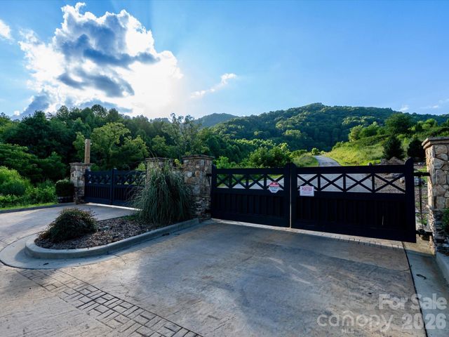 42 High Rock View Drive, Canton, NC 28716