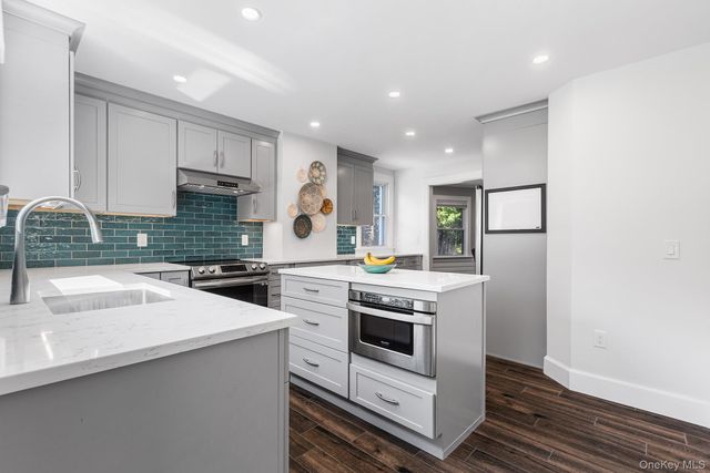 29 Howard Avenue, White Plains, NY 10606