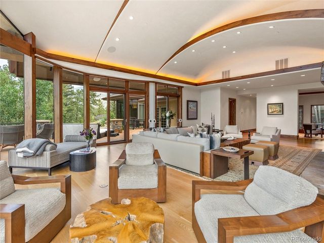 113 Elk Crossing Ln, Evergreen, CO 80439