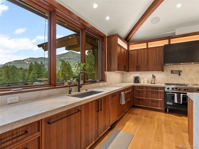 113 Elk Crossing Ln, Evergreen, CO 80439