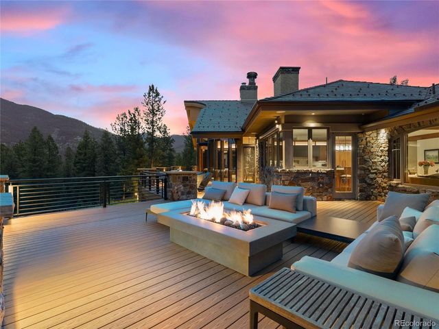 113 Elk Crossing Ln, Evergreen, CO 80439