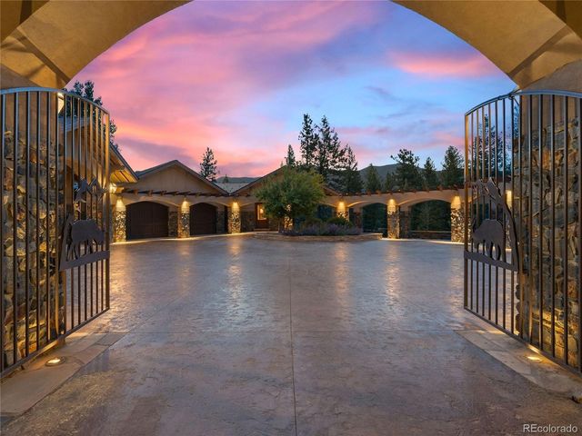 113 Elk Crossing Ln, Evergreen, CO 80439