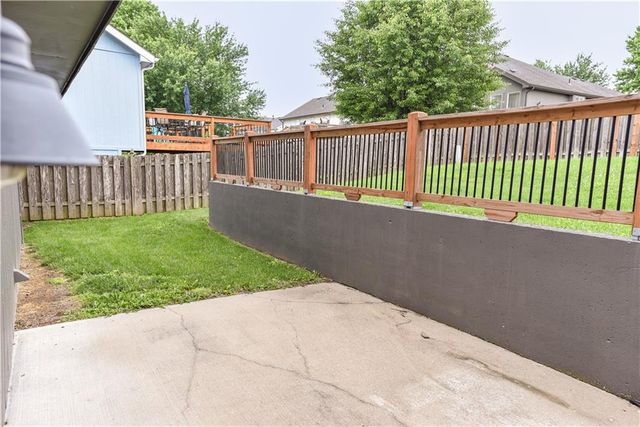 2926 Garland Street, Leavenworth, KS 66048
