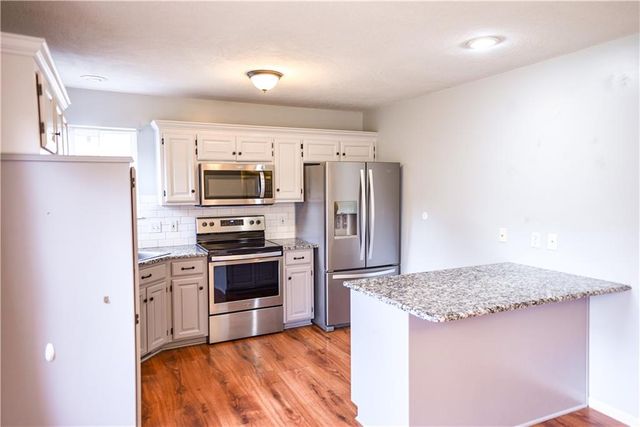 2926 Garland Street, Leavenworth, KS 66048