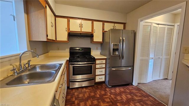 13 Treefern PL, Hampton, VA 23666