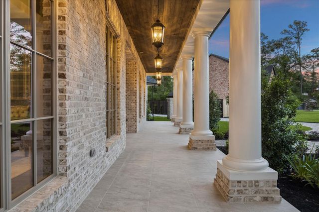 9 Valley Forge Drive, Bunker Hill Village, TX 77024
