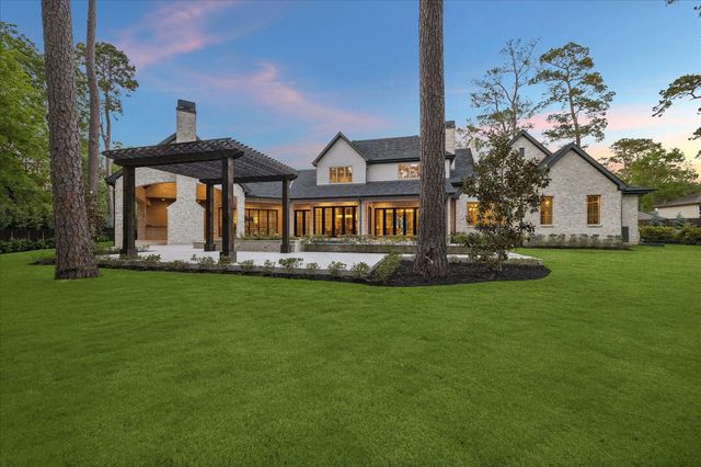 9 Valley Forge Drive, Bunker Hill Village, TX 77024