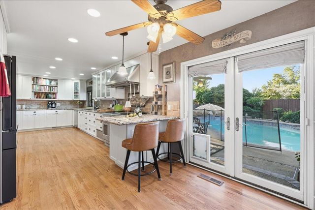 4772 Hixon Cir, Carmichael, CA 95608