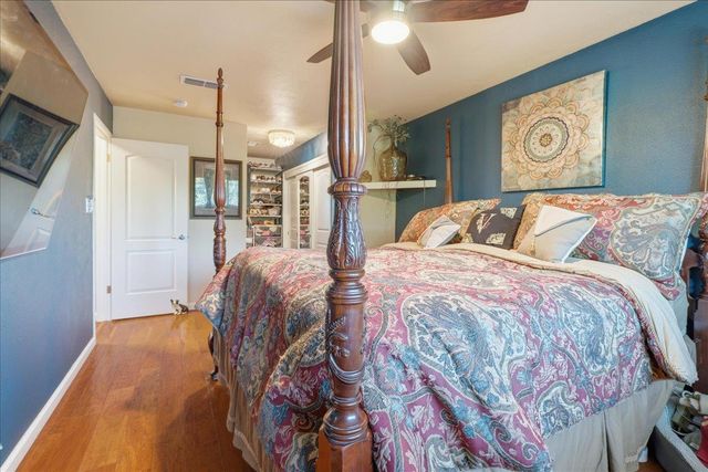 4772 Hixon Cir, Carmichael, CA 95608