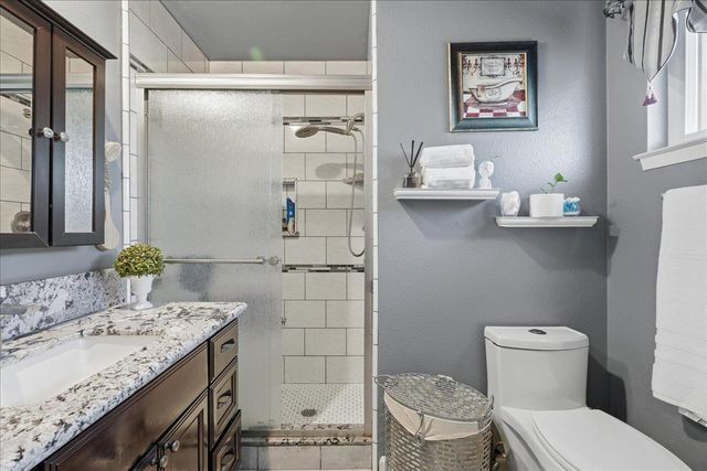 4772 Hixon Cir, Carmichael, CA 95608