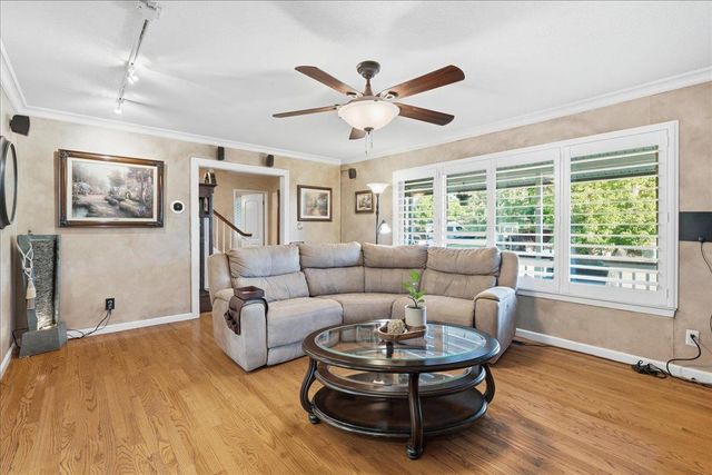 4772 Hixon Cir, Carmichael, CA 95608