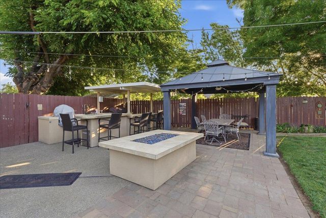 4772 Hixon Cir, Carmichael, CA 95608