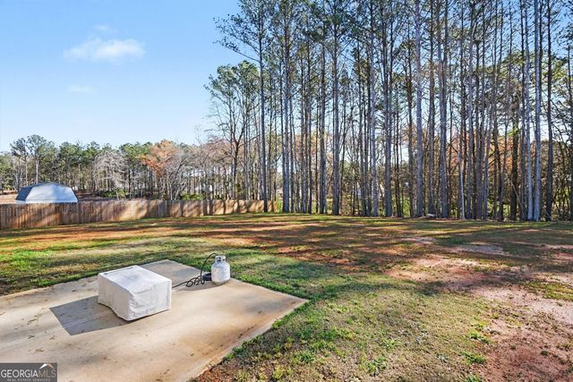 31 Breckens Way, Statham, GA 30666