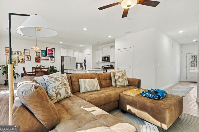 31 Breckens Way, Statham, GA 30666