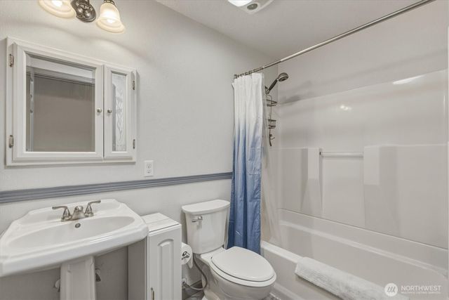 600 N 23rd Ave., Kelso, WA 98626