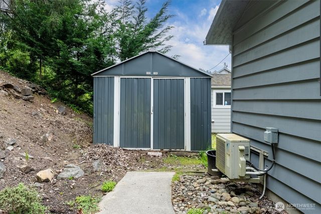 600 N 23rd Ave., Kelso, WA 98626