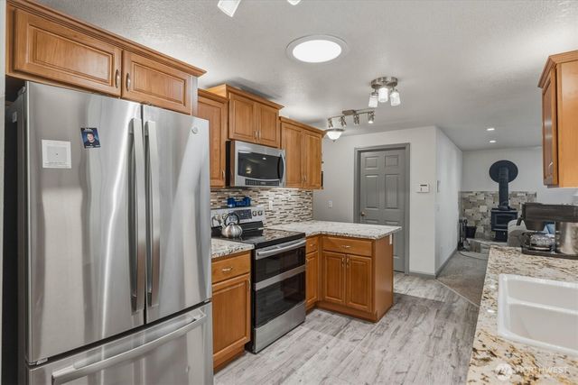 600 N 23rd Ave., Kelso, WA 98626