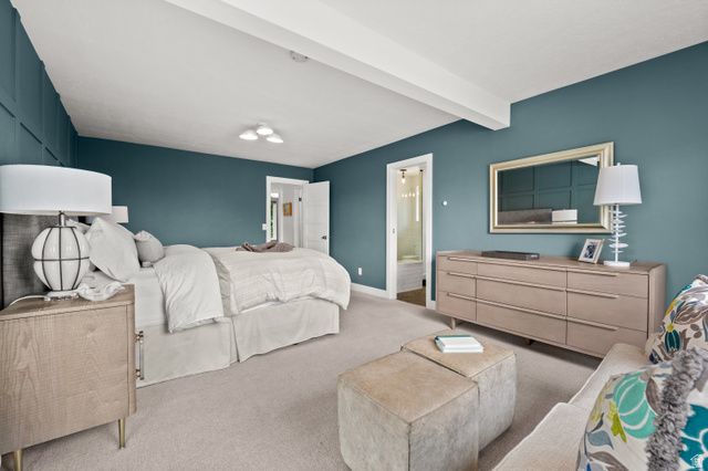 2241 E SOMERSET DR, Cottonwood Heights, UT 84121