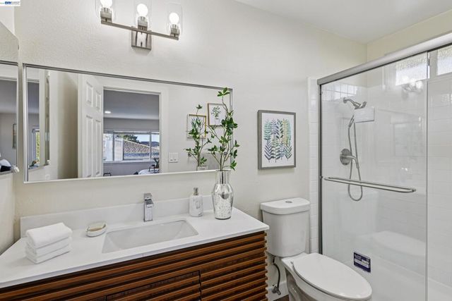 465 Wilaneta Ave, Fremont, CA 94539