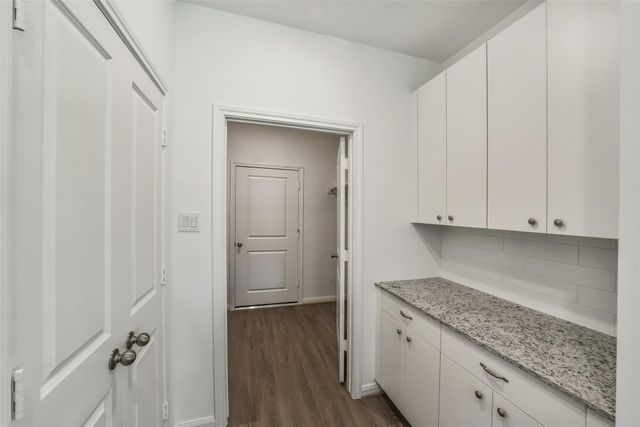 11611 Moltere Drive, Houston, TX 77065