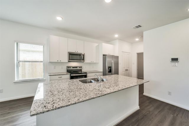 11611 Moltere Drive, Houston, TX 77065