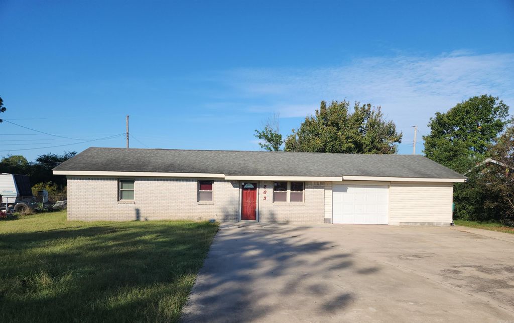 203 Georgia, Altheimer, AR 72004