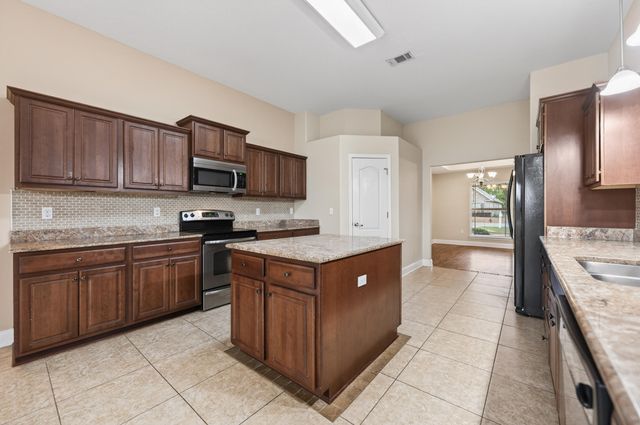 6210 Lapis Lane, Crestview, FL 32539