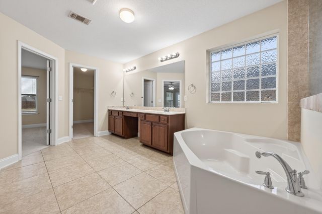 6210 Lapis Lane, Crestview, FL 32539