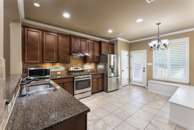 13400 Briarwick DR 801, Austin, TX 78729
