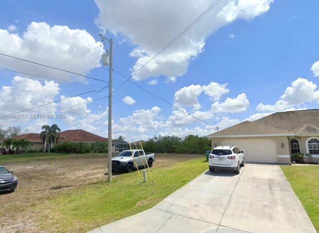 124 NE 18th Street, Cape Coral, FL 33909