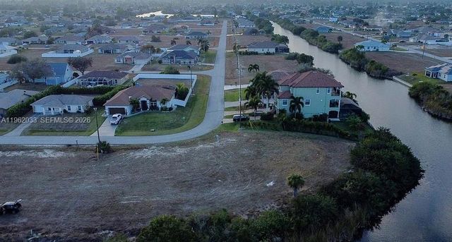 124 NE 18th Street, Cape Coral, FL 33909
