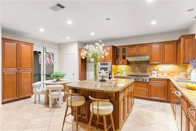 4047 Golden Terrace Lane, Chino Hills, CA 91709