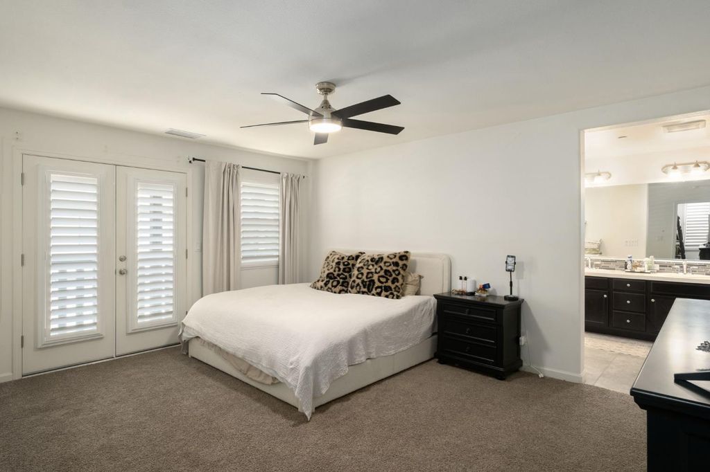 Image 18 of property listing at 906 Wishon Avenue W, Madera, CA 93636