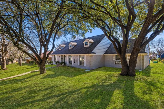 508 Brook Valley Lane, Dallas, TX 75232