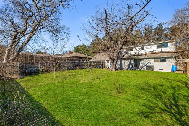 508 Brook Valley Lane, Dallas, TX 75232