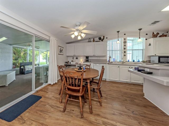 213 NATURES WAY, North Port, FL 34287