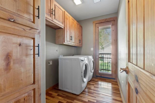 912 E 51st ST, Austin, TX 78751