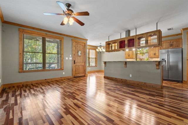 912 E 51st ST, Austin, TX 78751
