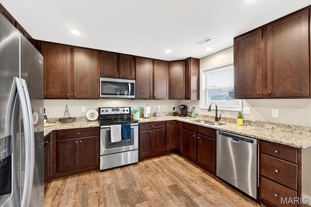 517 Wild Oats Drive, Wright City, MO 63390