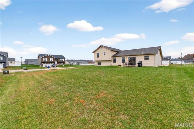 517 Wild Oats Drive, Wright City, MO 63390