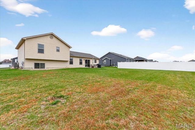 517 Wild Oats Drive, Wright City, MO 63390