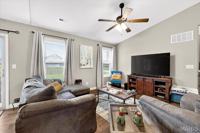 517 Wild Oats Drive, Wright City, MO 63390