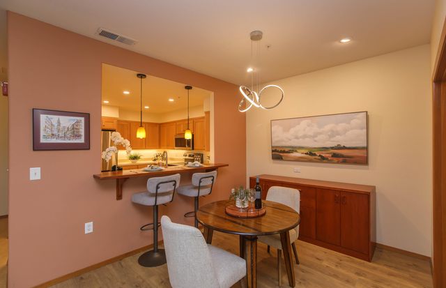 967 Golden Aspen Place, Ashland, OR 97520