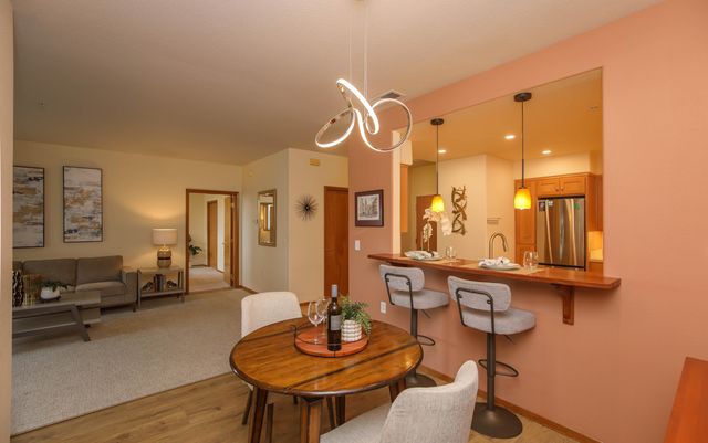 967 Golden Aspen Place, Ashland, OR 97520