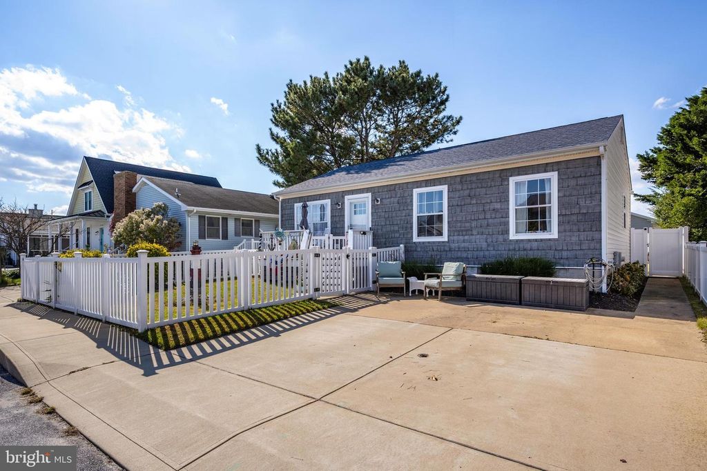 13801 BARGE RD, Ocean City, MD 21842