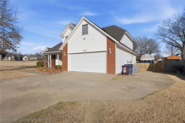 8601 Timberlyn Way, Fort Smith, AR 72903