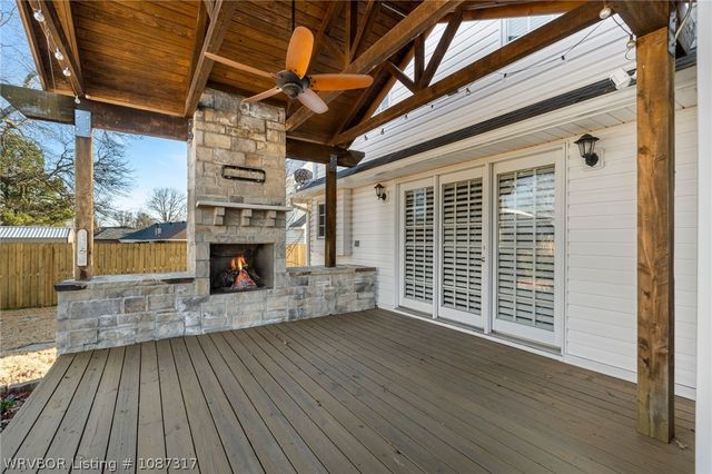 8601 Timberlyn Way, Fort Smith, AR 72903